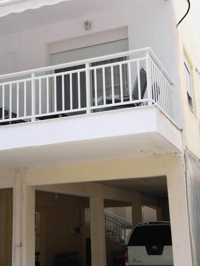 Appartamento Totani Lux Peraía Esterno foto